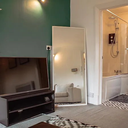 Apartment Modern Bright Central Spacious Flat