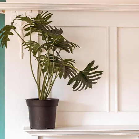 Modern Bright Spacious Flat * Χαρογκέιτ