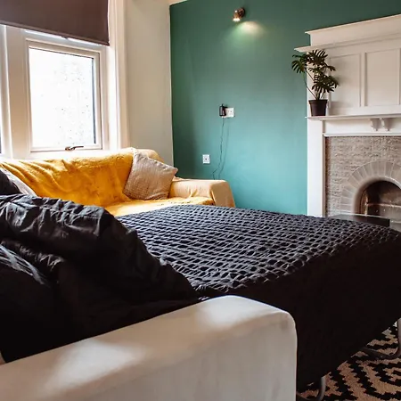 Διαμέρισμα Modern Bright Spacious Flat *