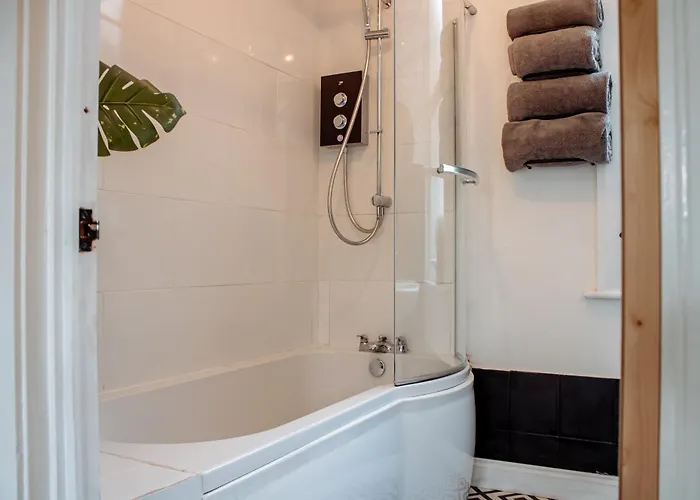 Διαμέρισμα Modern Bright Spacious Flat *